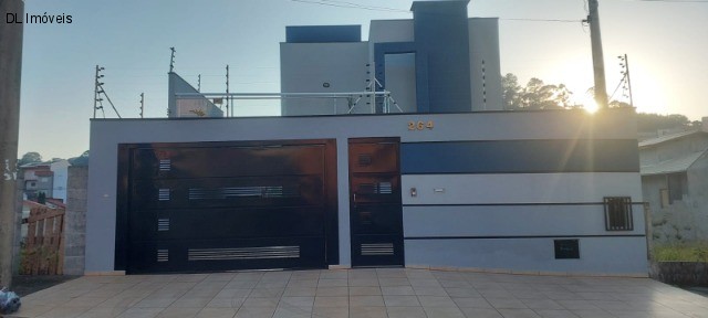 Sobrado, 3 quartos, 344 m² - Foto 1