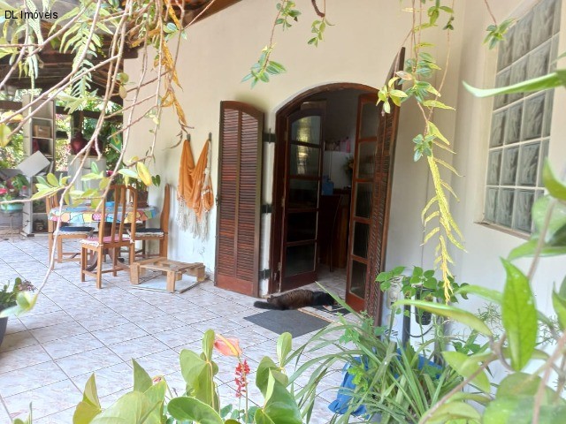 Chácara, 3 quartos, 600 m² - Foto 1