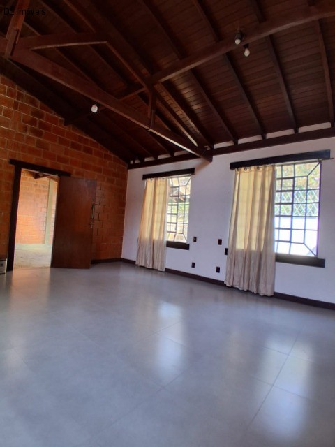 Casa, 4 quartos, 300 m² - Foto 2
