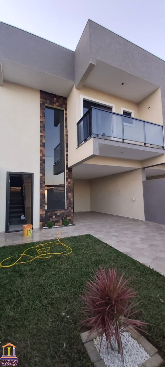 Sobrado à venda com 3 quartos, 170m² - Foto 1