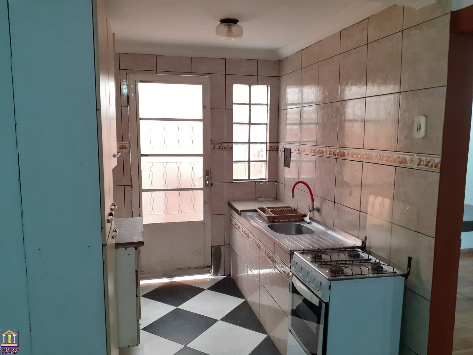 Sobrado à venda com 4 quartos, 200m² - Foto 30