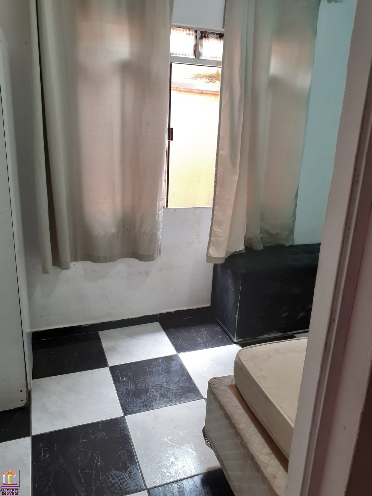 Sobrado à venda com 4 quartos, 200m² - Foto 19