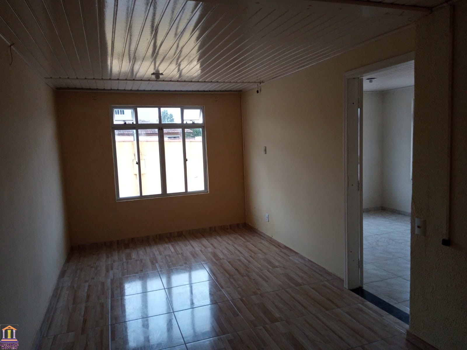 Casa à venda com 3 quartos, 220m² - Foto 10