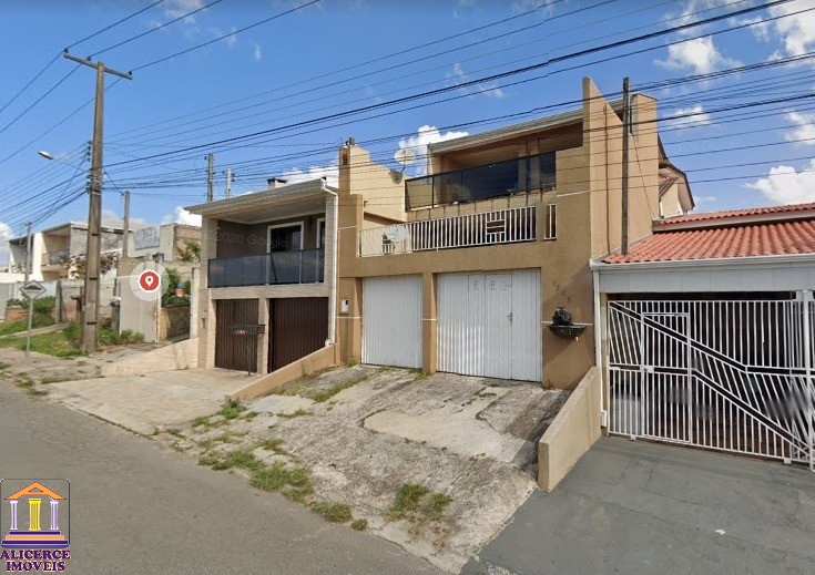 Sobrado à venda com 4 quartos, 200m² - Foto 1