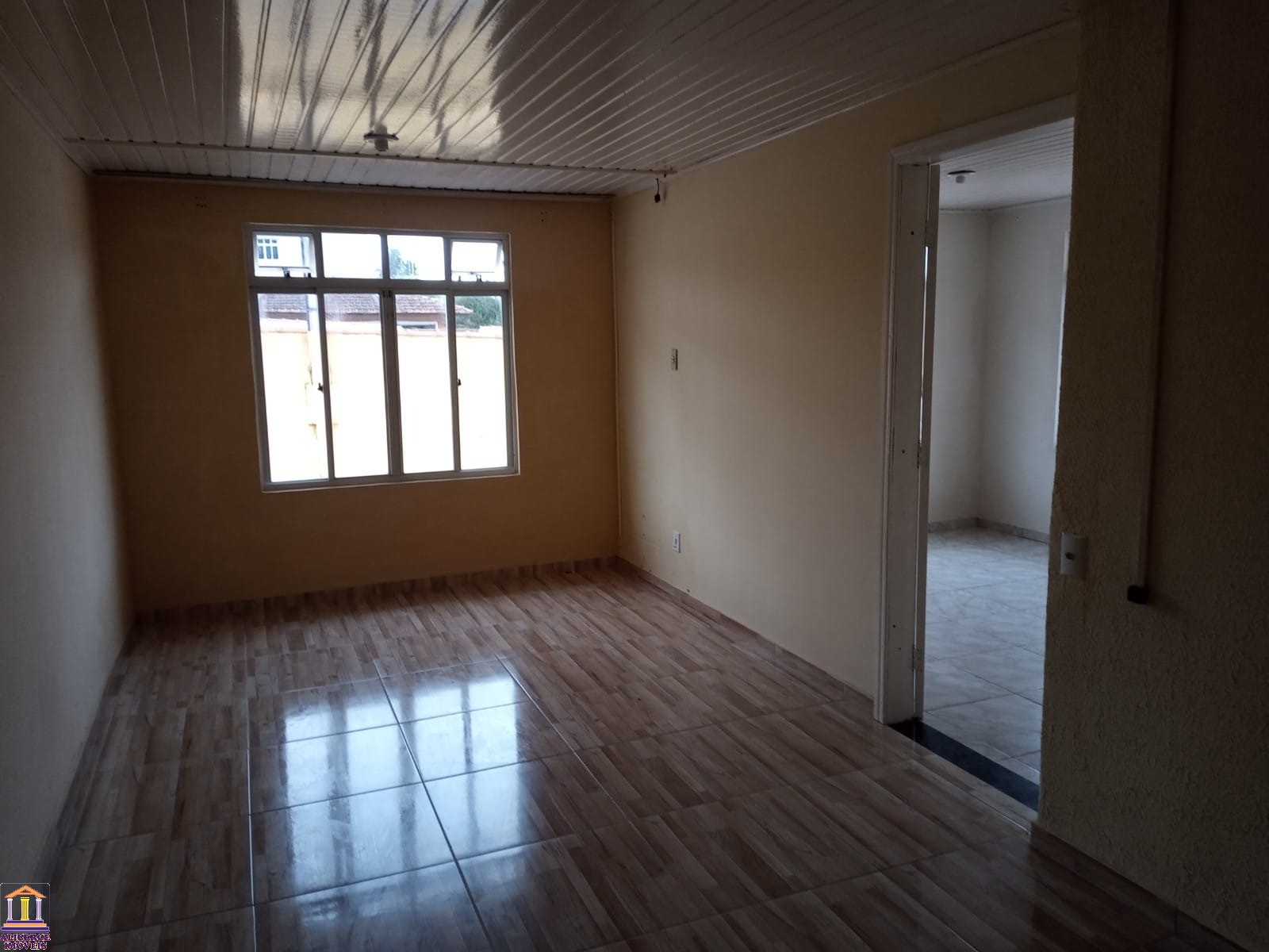 Casa à venda com 3 quartos, 220m² - Foto 11