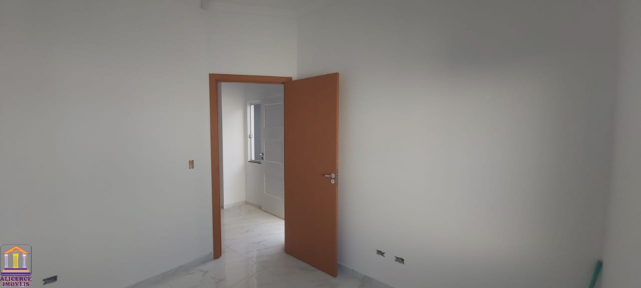 Casa à venda com 3 quartos, 62m² - Foto 26