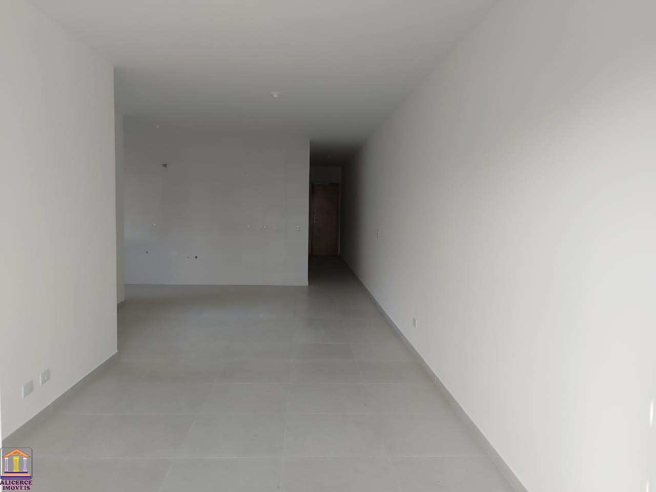 Casa à venda com 3 quartos, 98m² - Foto 22