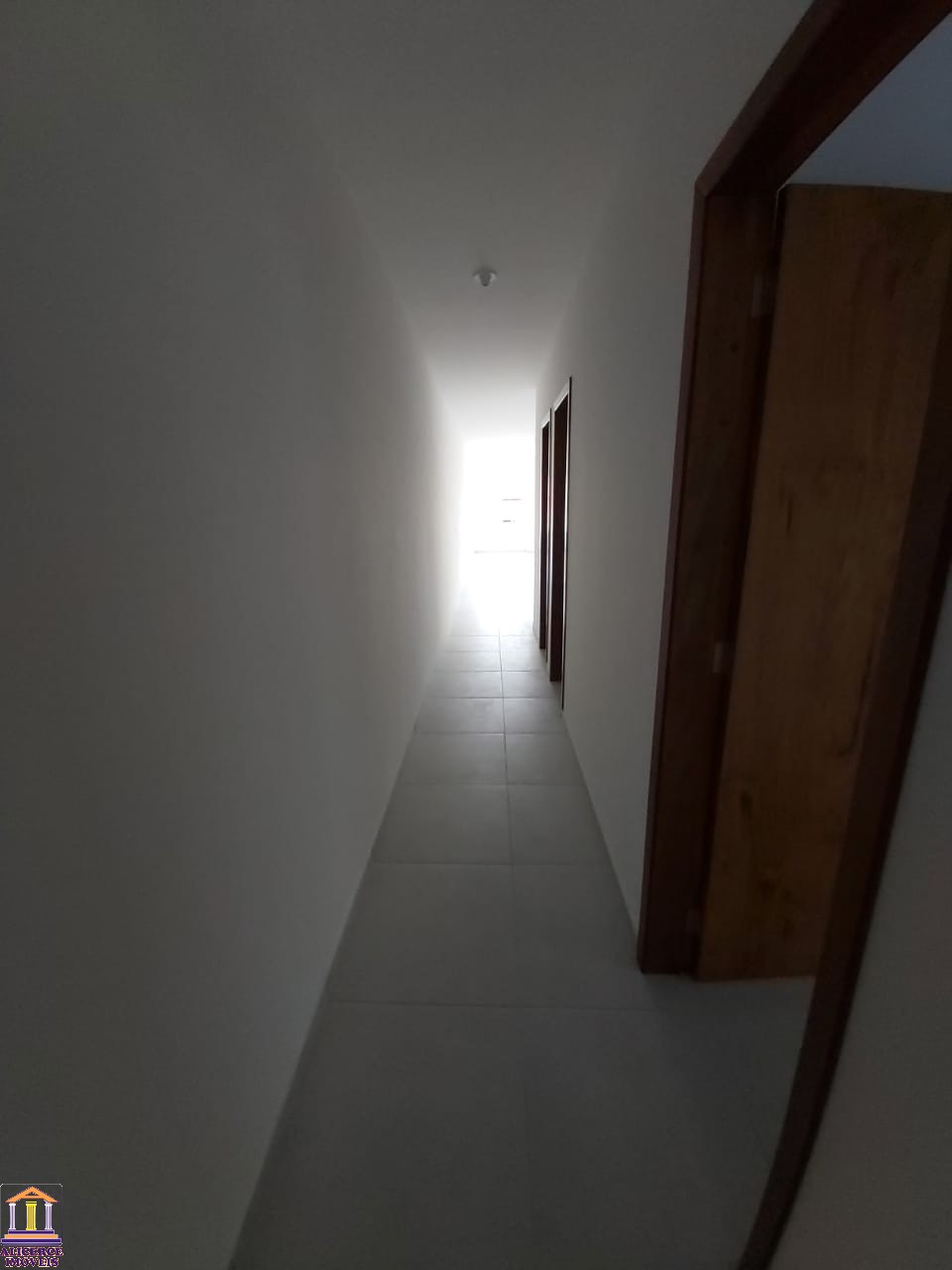 Casa à venda com 3 quartos, 98m² - Foto 25