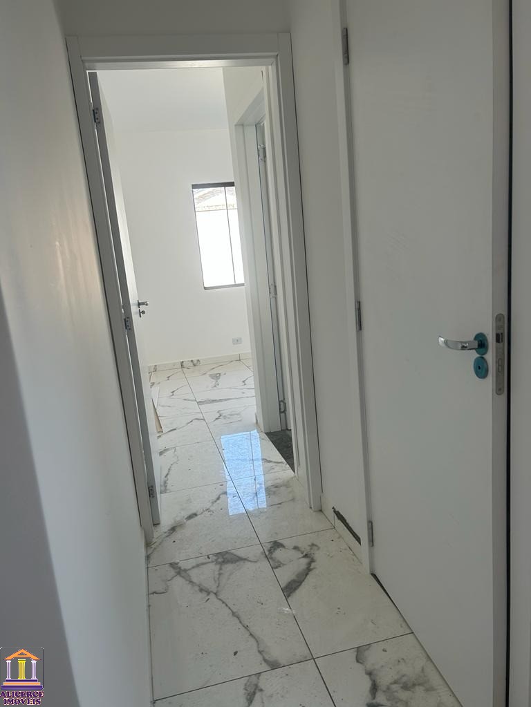 Casa à venda com 3 quartos, 65m² - Foto 8