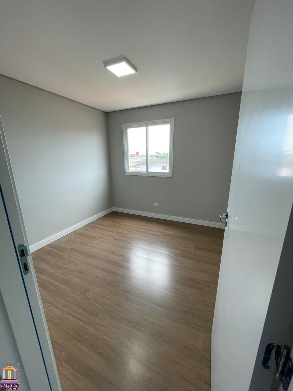 Apartamento à venda com 3 quartos, 83m² - Foto 8