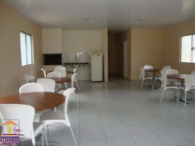 Apartamento à venda com 2 quartos, 50m² - Foto 7