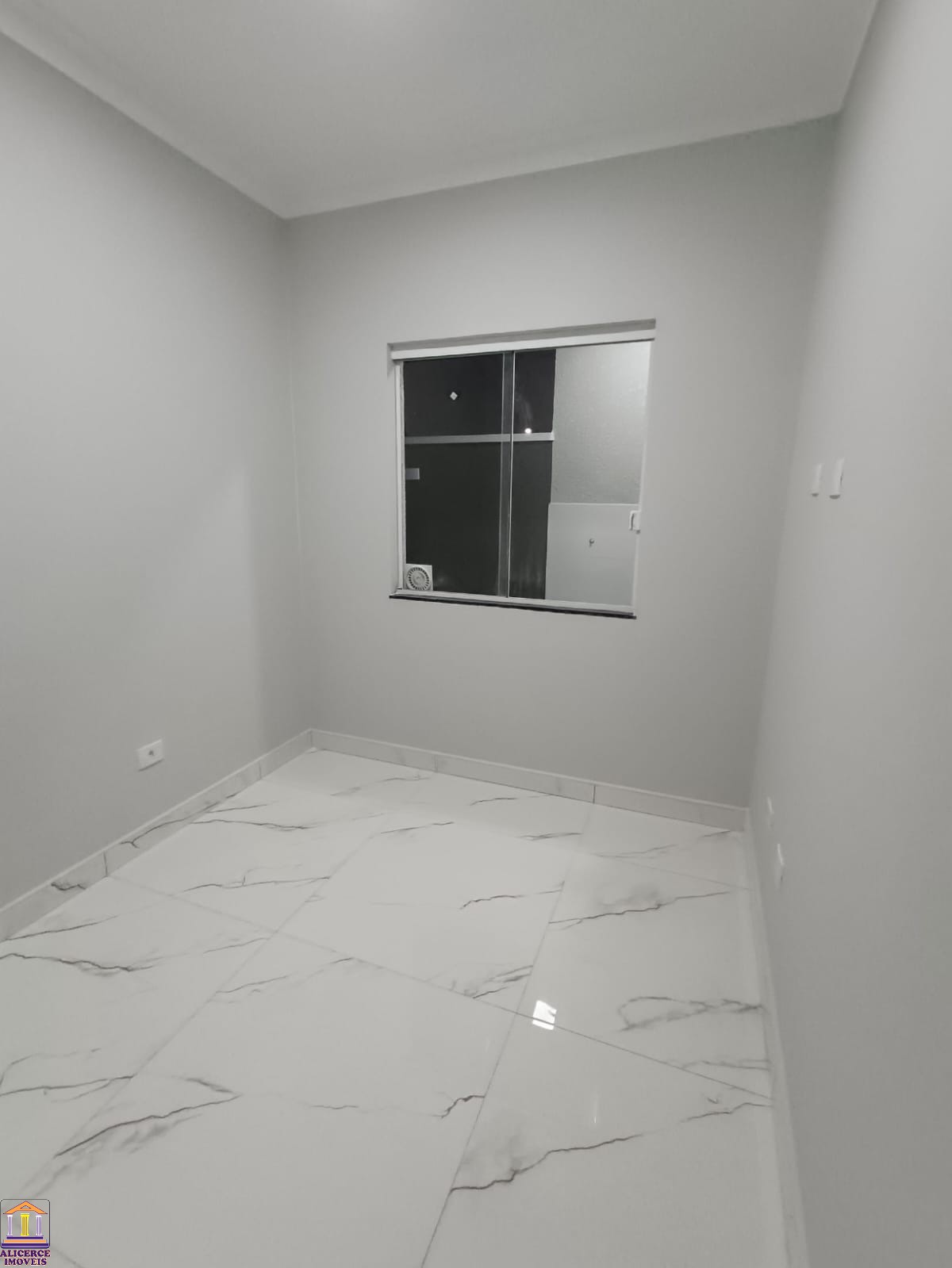 Casa à venda com 3 quartos, 61m² - Foto 18