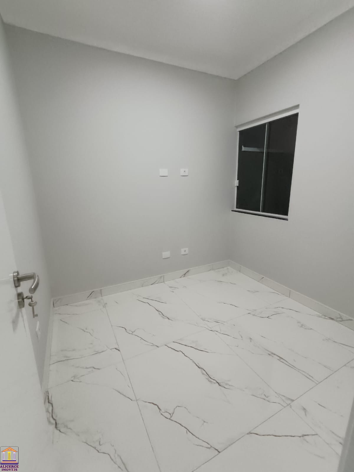 Casa à venda com 3 quartos, 61m² - Foto 17