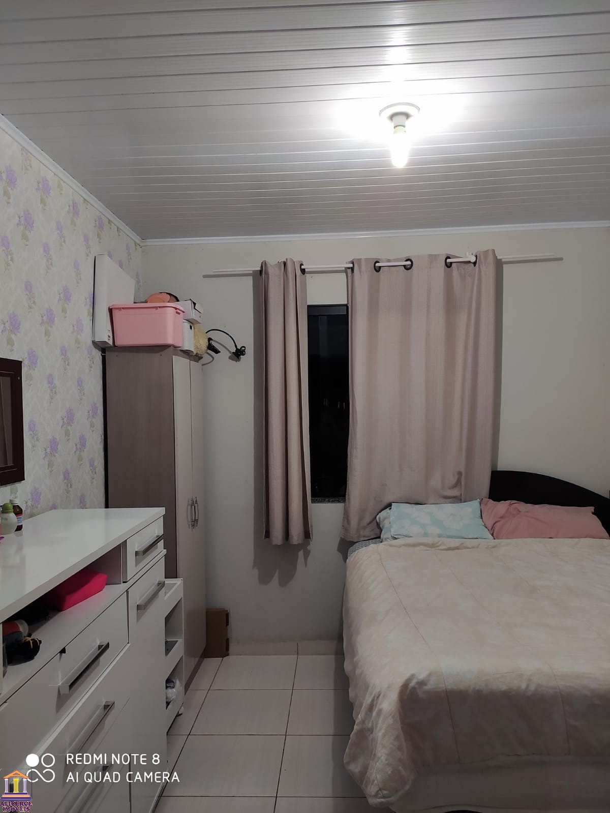 Casa à venda com 3 quartos, 90m² - Foto 4