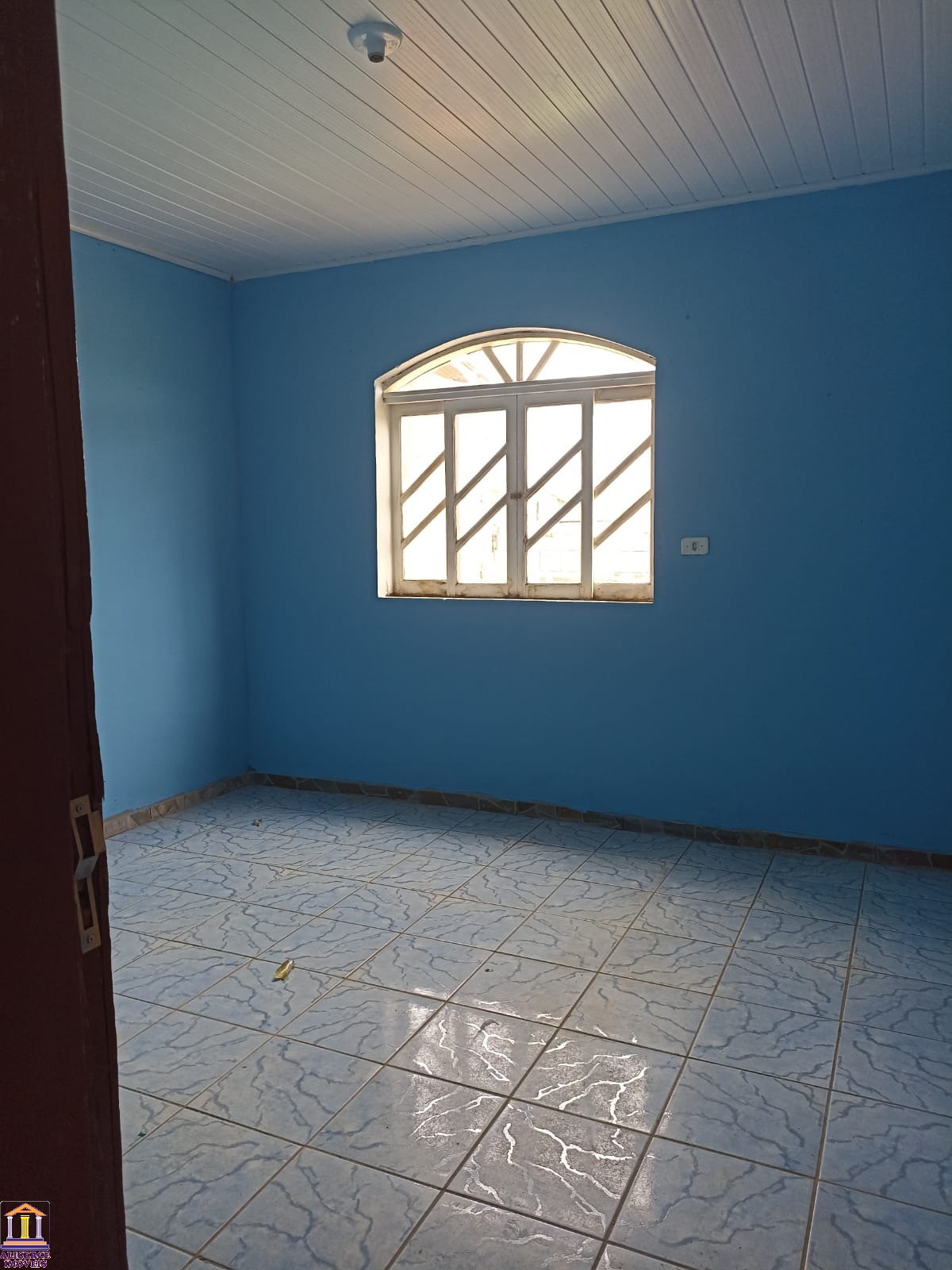 Casa para alugar com 2 quartos, 50m² - Foto 8