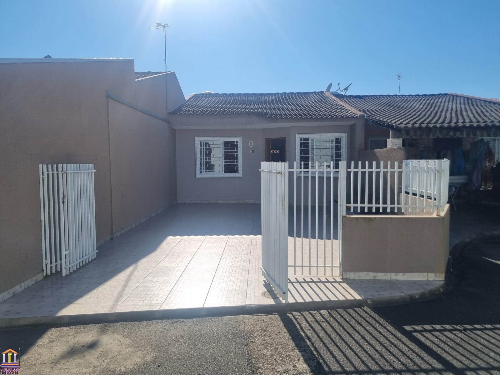 Casa à venda com 2 quartos, 53m² - Foto 3
