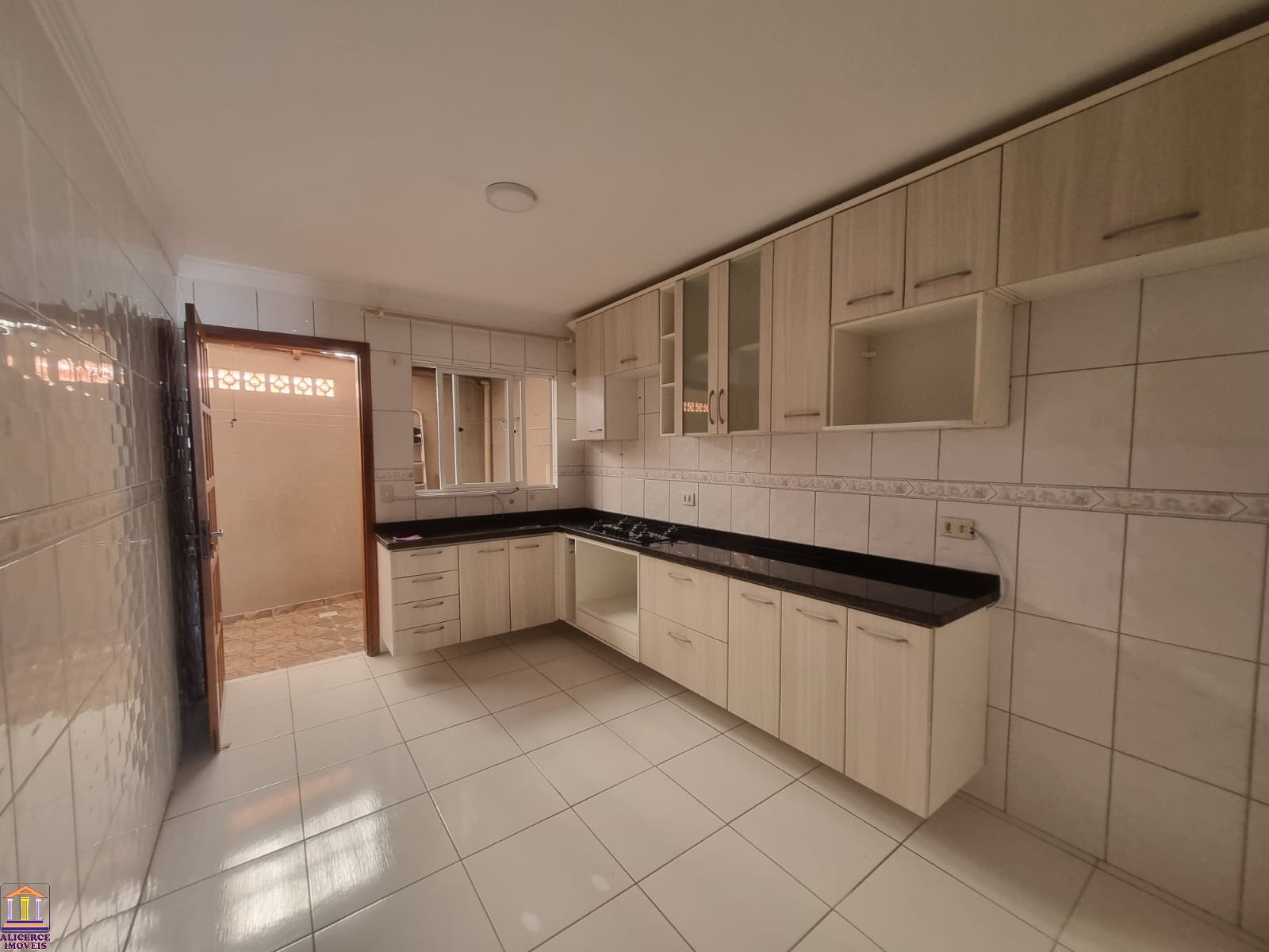Casa à venda com 2 quartos, 53m² - Foto 16