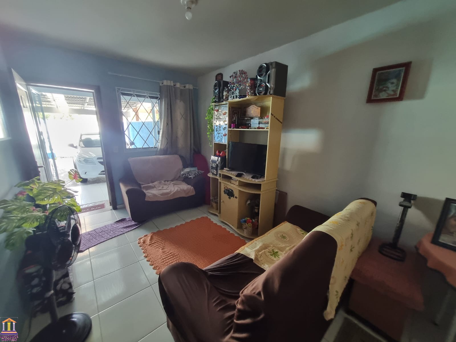 Casa, 3 quartos, 79 m² - Foto 2