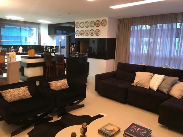 Apartamento à venda com 3 quartos, 135m² - Foto 6