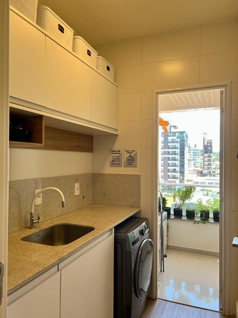 Apartamento à venda com 3 quartos, 115m² - Foto 17