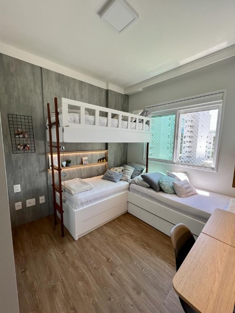 Apartamento à venda com 3 quartos, 115m² - Foto 2