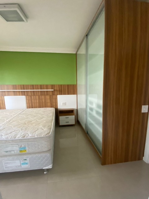 Apartamento à venda com 3 quartos, 135m² - Foto 8