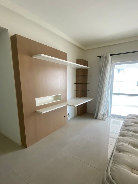 Apartamento à venda com 3 quartos, 135m² - Foto 12