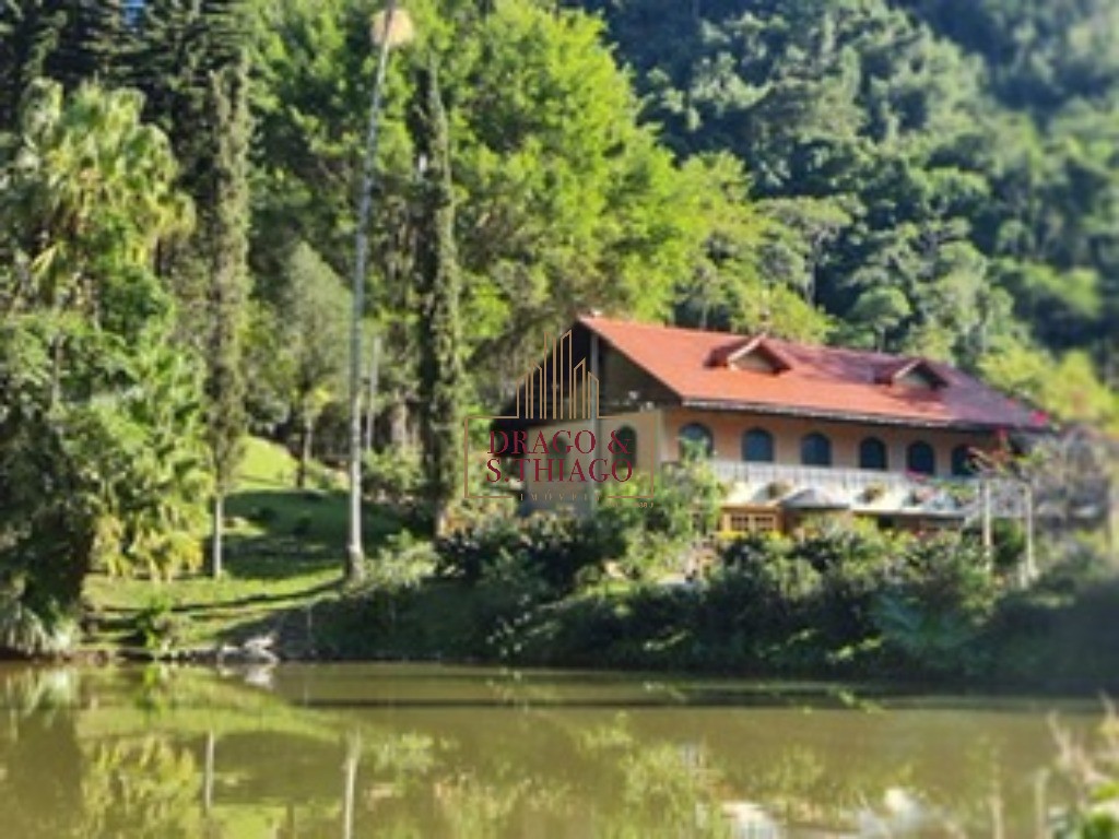 Fazenda à venda com 3 quartos, 168000m² - Foto 1