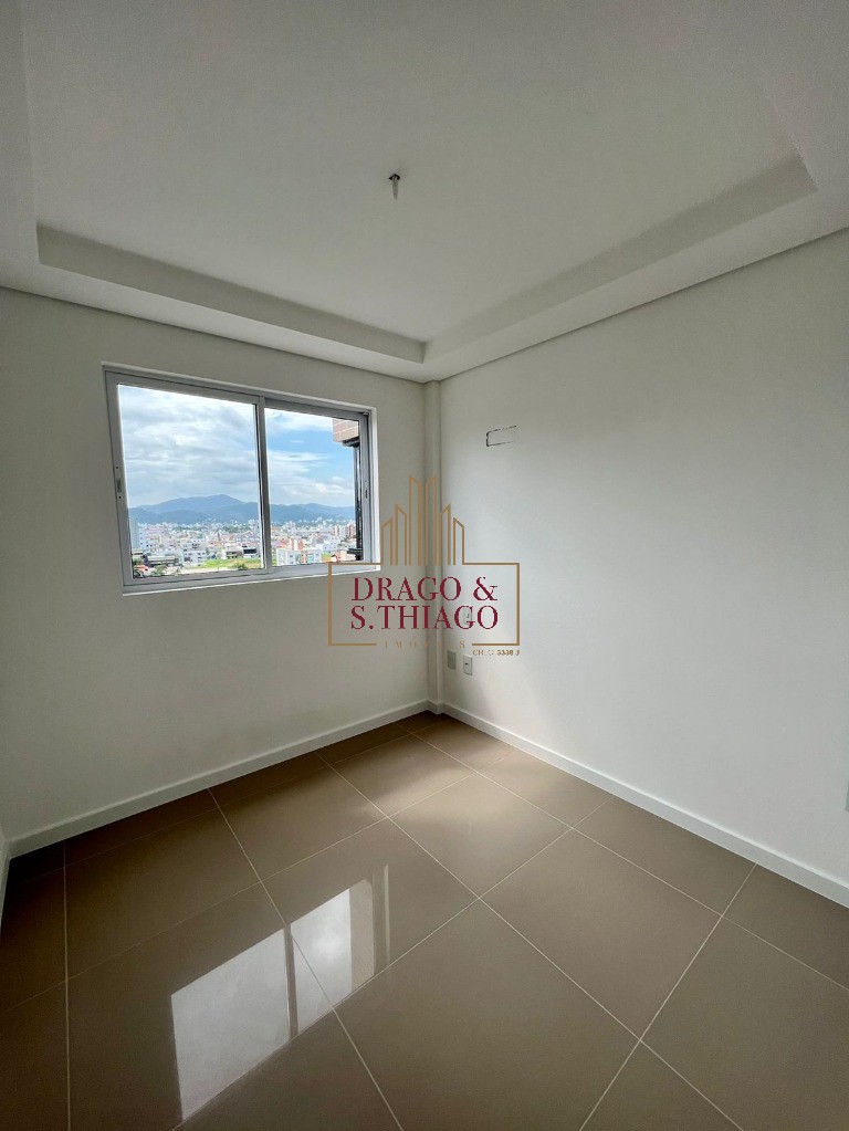 Apartamento à venda com 3 quartos, 76m² - Foto 11