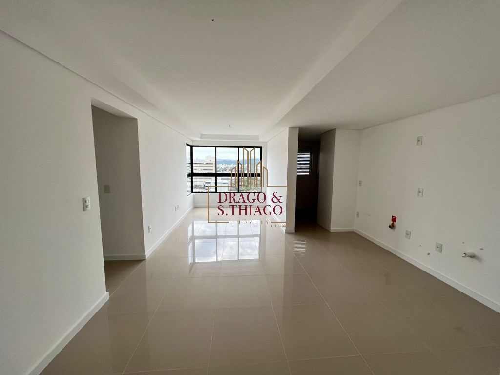 Apartamento à venda com 3 quartos, 76m² - Foto 3