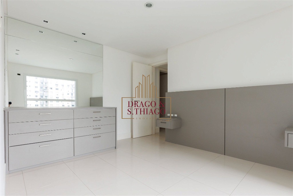 Apartamento à venda com 3 quartos, 121m² - Foto 24