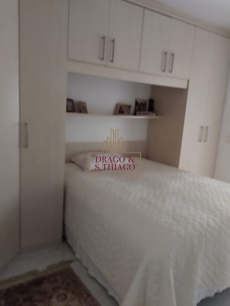 Apartamento à venda com 2 quartos, 90m² - Foto 4