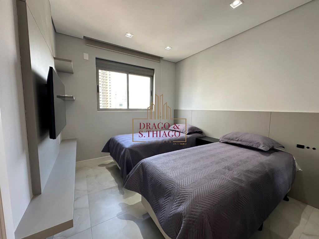 Apartamento à venda com 3 quartos, 105m² - Foto 2