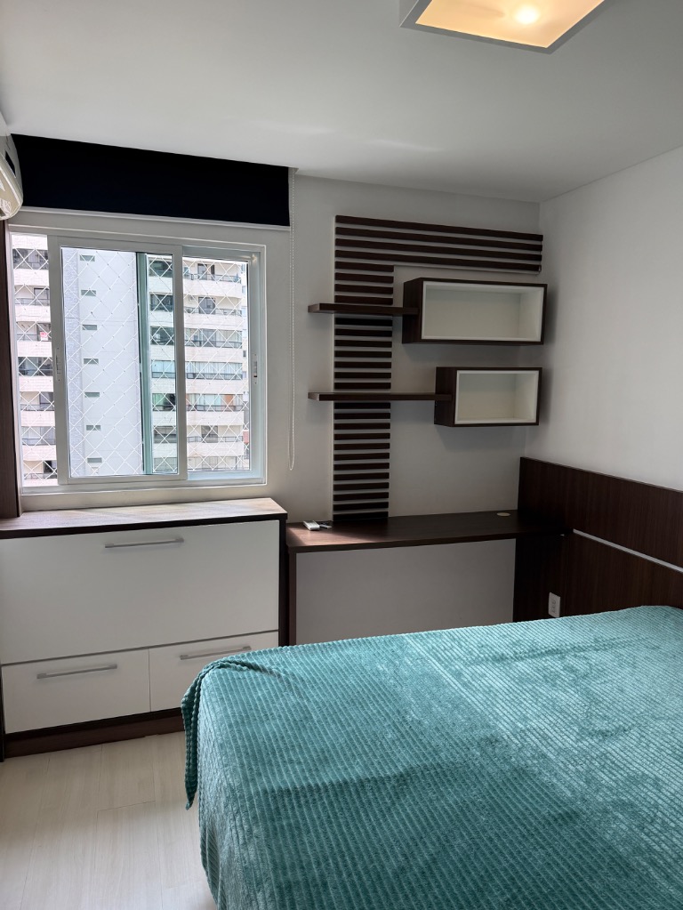 Apartamento para alugar com 4 quartos, 121m² - Foto 17