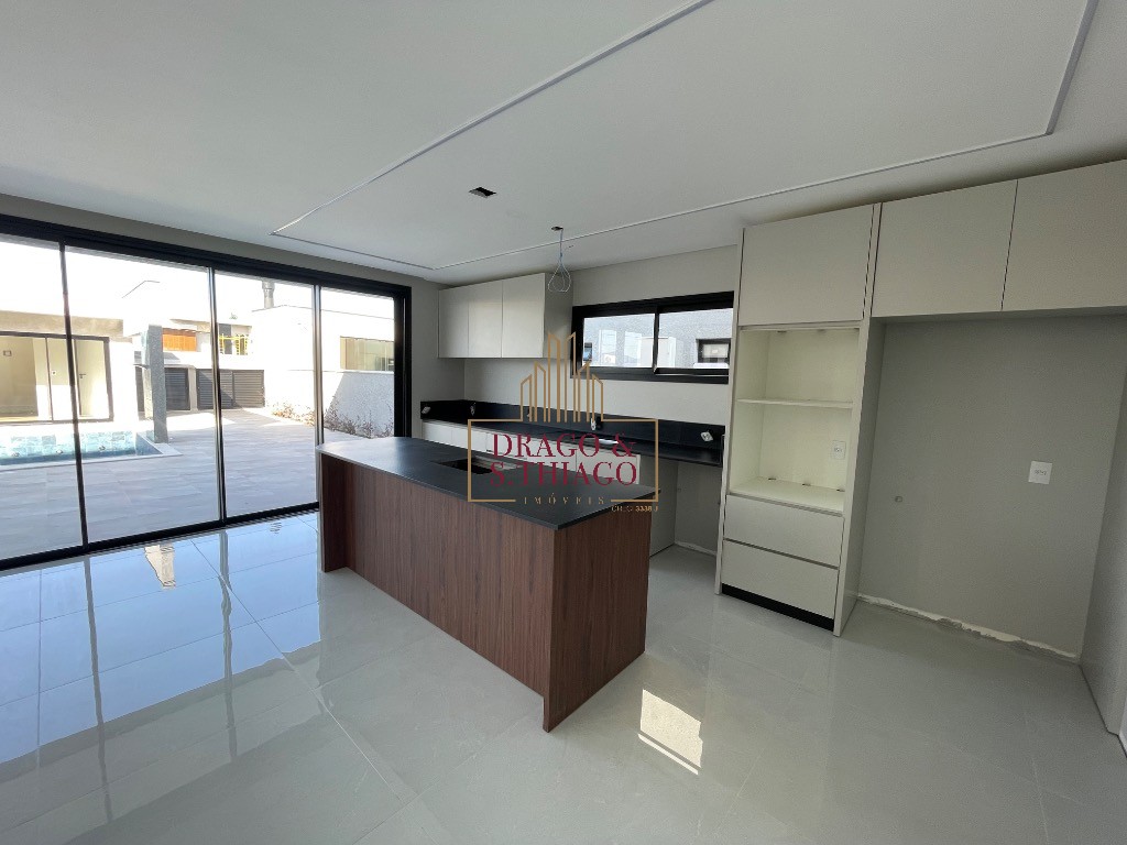 Sobrado, 5 quartos, 400 m² - Foto 2