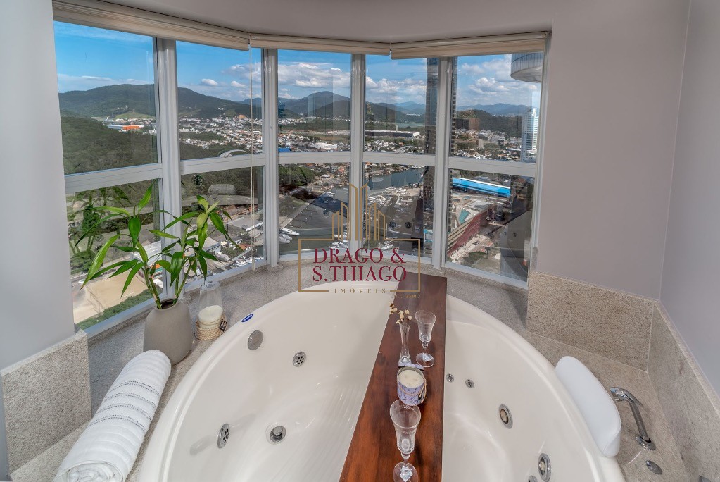 Apartamento, 4 quartos, 233 m² - Foto 3