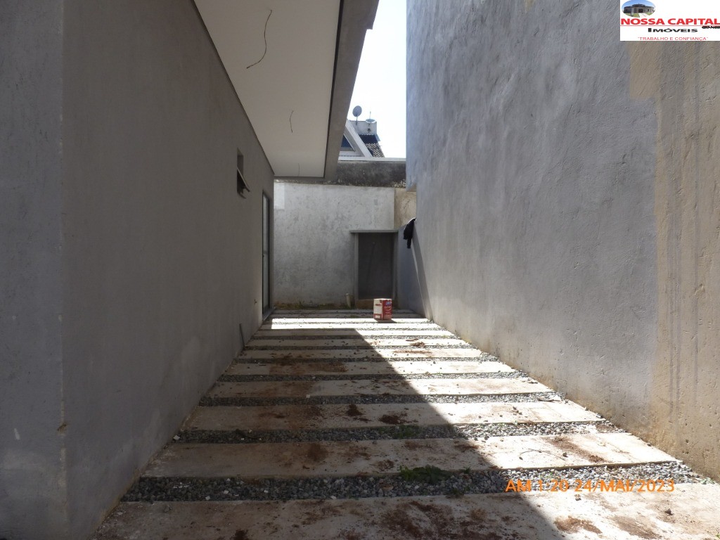 Casa à venda com 3 quartos, 150m² - Foto 9