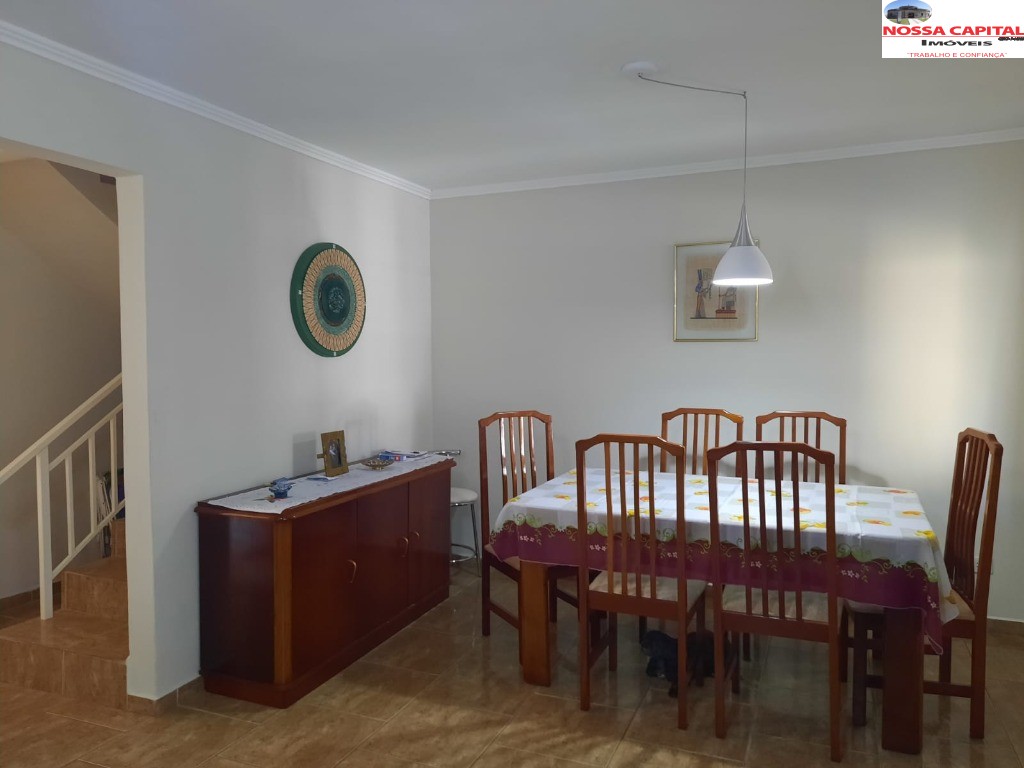 Casa à venda com 3 quartos, 110m² - Foto 10