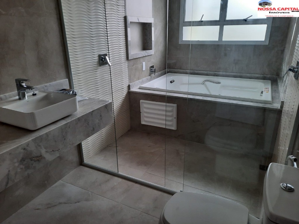 Casa à venda com 4 quartos, 278m² - Foto 17