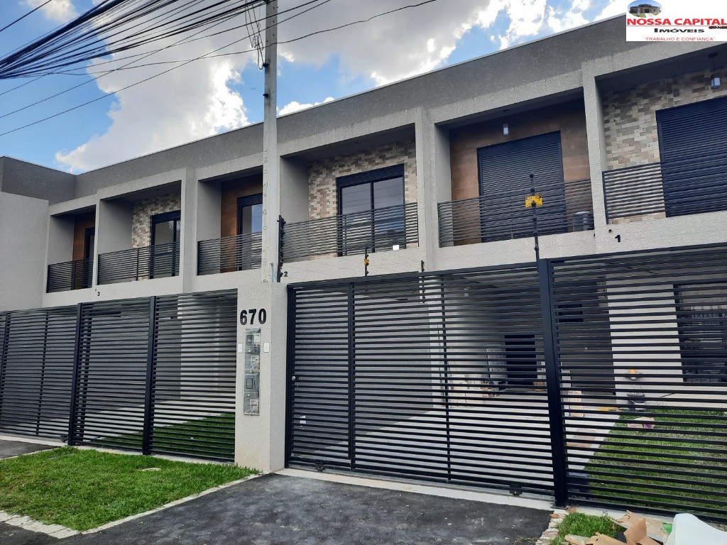 Sobrado à venda com 3 quartos, 124m² - Foto 1