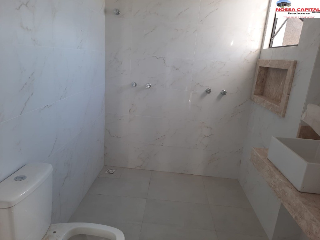 Casa à venda com 3 quartos, 110m² - Foto 14