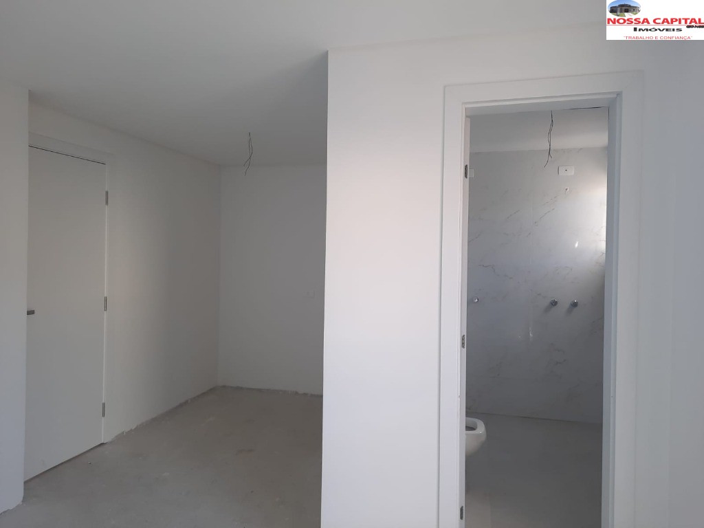 Casa à venda com 3 quartos, 110m² - Foto 11