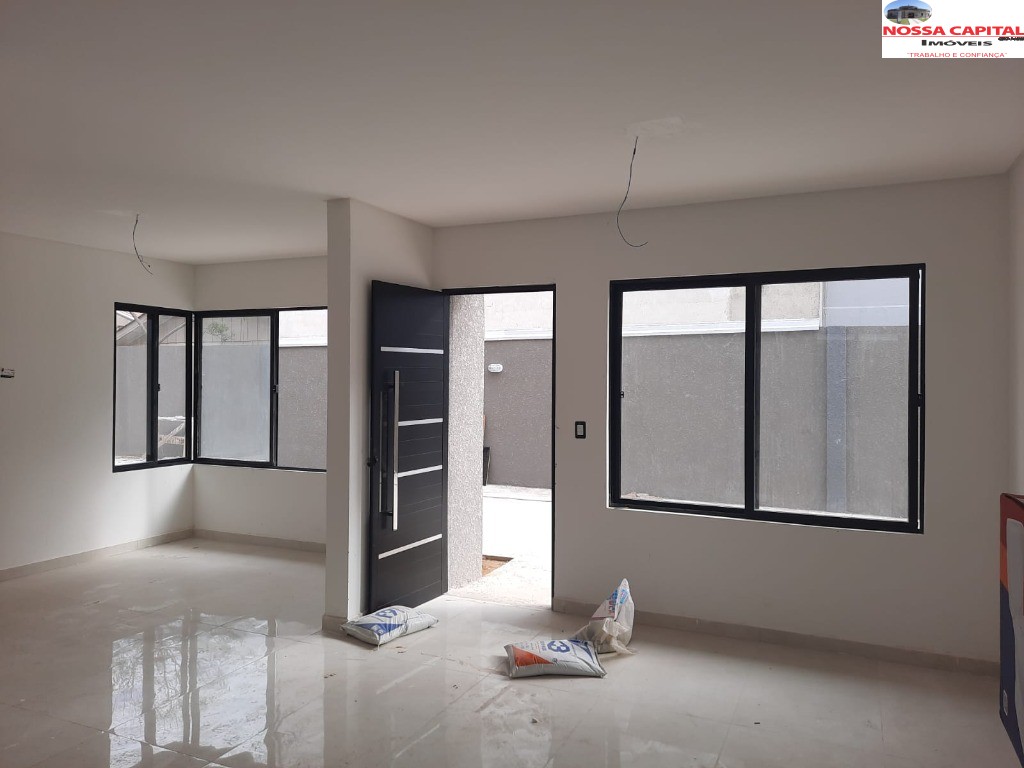 Casa à venda com 3 quartos, 120m² - Foto 7