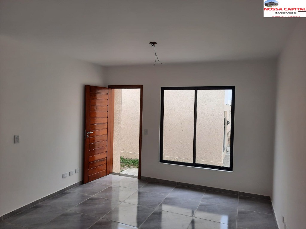 Casa à venda com 2 quartos, 55m² - Foto 10