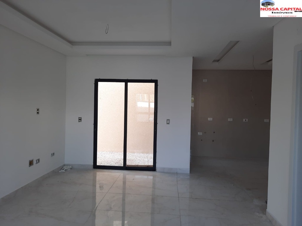 Casa à venda com 3 quartos, 129m² - Foto 4