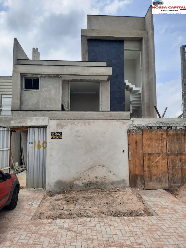 Casa à venda com 3 quartos, 146m² - Foto 2