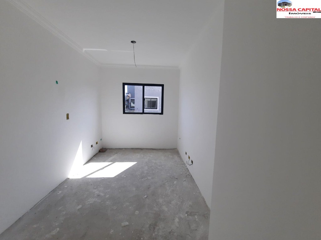 Casa à venda com 3 quartos, 106m² - Foto 14