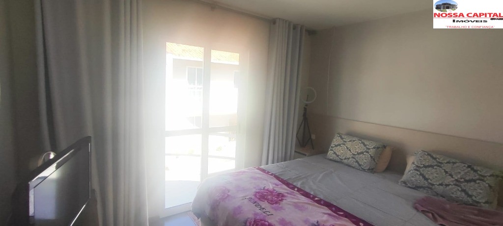 Casa à venda com 3 quartos, 80m² - Foto 27