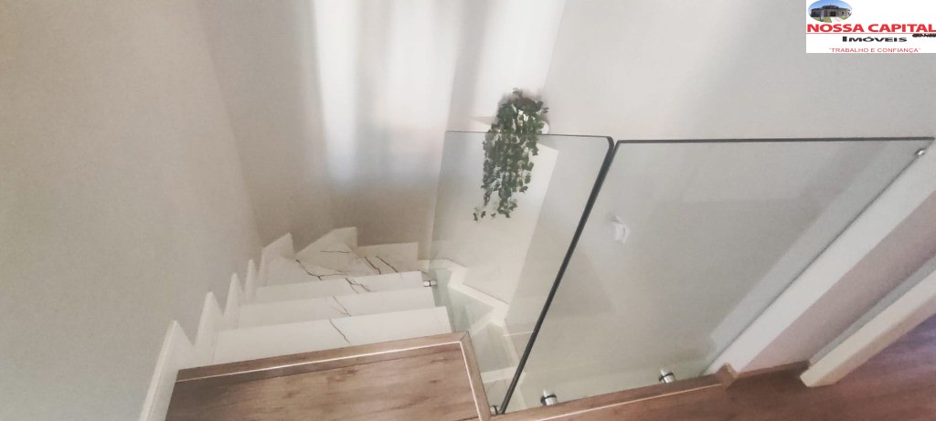 Casa à venda com 3 quartos, 80m² - Foto 25