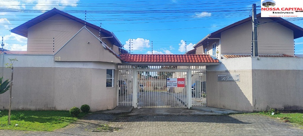 Casa à venda com 3 quartos, 80m² - Foto 1